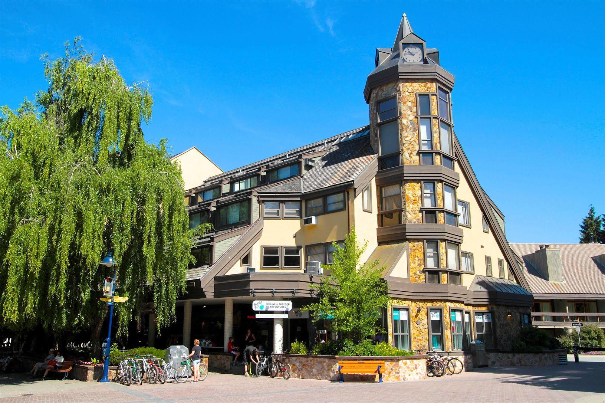 Clock Tower Resort Whistler Buitenkant foto